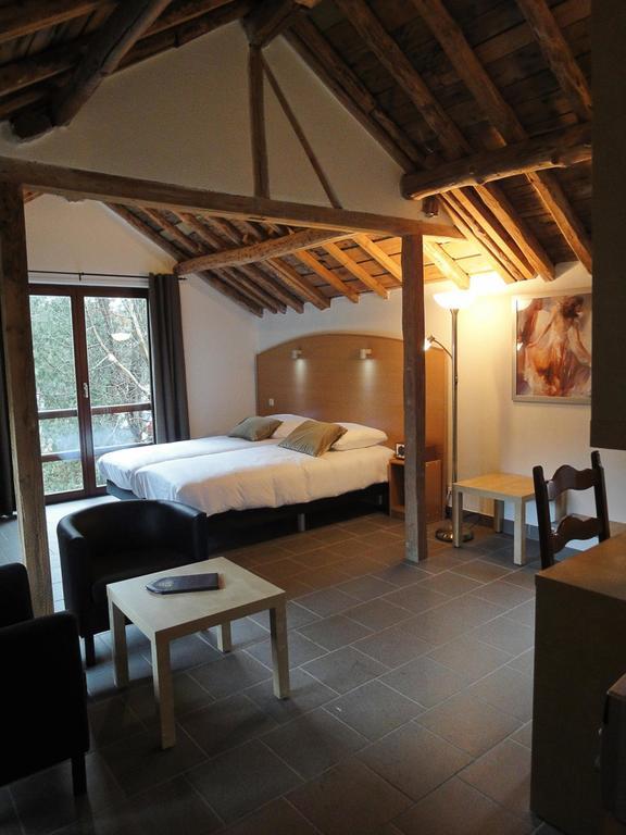 Parkhotel Villa Des Effats Vielsalm Zimmer foto
